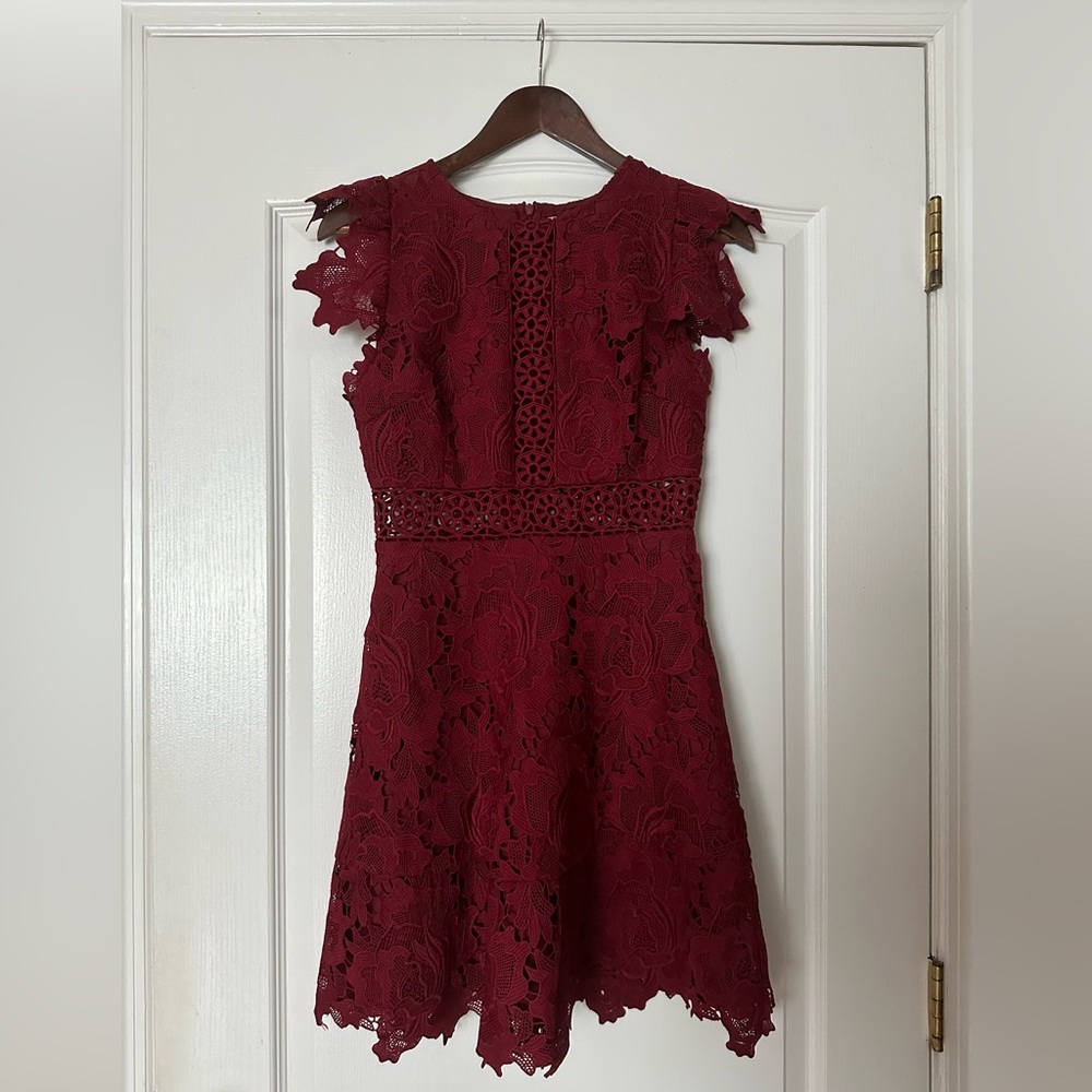 BB Dakota Crochet Pomegranate Dress Size 2